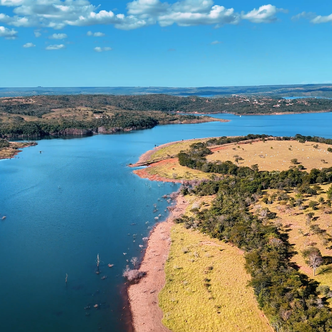Meio Físico limpeza bacia de acumulação usina hidrelétrica serra do facão davinópolis catalão go área frontal